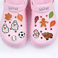 Nouveaux charms pour sabots 2026, ruban rose, sensibilisation au cancer du sein, décorations de chaussures, charms en PVC en gros