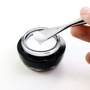 Aplicador de Crema para Ojos de Metal Refrigerante, Espátula de Aleación de <span class=keywords><strong>Zinc</strong></span> para Ojeras e Hinchazón - Product Image 4