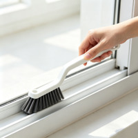 Brosse de toilette à poils avec manche long en plastique en forme de S pour le nettoyage domestique des interstices de salle de bain sans angle mort