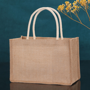 Sac fourre-tout en jute moyen personnalisé avec logo, poignée en corde de toile de jute naturelle, bandoulière, sac de transport réutilisable pour cadeaux et voyages quotidiens - Product Image 5