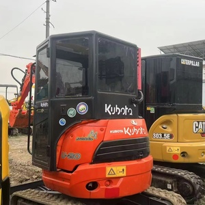 La excavadora Kubota U20 original de segunda mano procedente de Japón es una excavadora sobre orugas en miniatura adecuada para proyectos de demolición en interiores. - Product Image 3