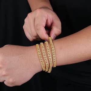 Venta al por mayor de joyería hip hop: Pulsera de cadena cubana de 6 mm estilo Miami, chapada en oro, plata 925, con incrustaciones de moissanita VVS - Product Image 3