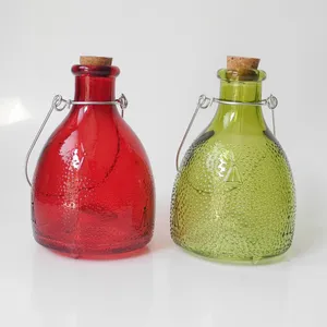 Botol kaca penangkap tangga Tawon 2 buah dengan liontin logam desain panci madu gantung atraktif tradisional