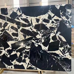 Plans de travail de cuisine en marbre naturel Calacatta personnalisables et économiques avec mobilier - Product Image 5