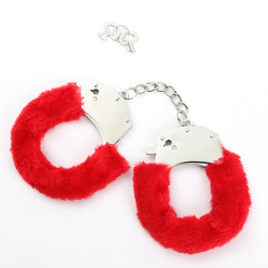 Esposas Metálicas de Peluche Sexys para Parejas, Restricciones de Muñeca Suaves con Llave de Seguridad, Accesorio de <span class=keywords><strong>Juego</strong></span> Alternativo para Adultos - Product Image 5