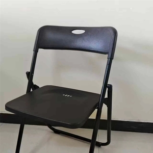 เก้าอี้เหล็กพับได้สีดำทันสมัยราคาประหยัด พับเก็บได้ ระบายความร้อนได้ดี ซ้อนกันได้ เหมาะสำหรับใช้ในบ้าน สำนักงาน อพาร์ทเมนต์ ห้องรับประทานอาหาร โรงเรียน - Product Image 6