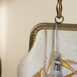 תיק פוליאסטר רקום של Biyi Shuangfei שני צ'ונגסאם עתיקים למסיבת אירועים תיק מרובע קטן ספרות אמנות לאומי סִגְנוֹן - Product Image 3