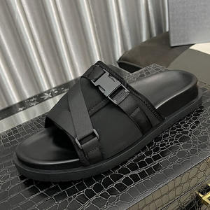 Zapatillas de cuero de lujo de marca de diseñador de moda 2026 para hombre y mujer, estilo casual deportivo, para caminar al aire libre, venta al por mayor - Product Image 4