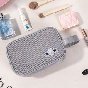 Sac cosmétique personnalisé en polyester avec poignée souple, organiseur de maquillage de voyage grande capacité, pochette transparente à fermeture éclair, beauté portable - Product Image 4
