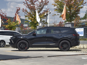 Chevrolet Pioneer 2025 Edición Redline, SUV Eléctrico Deportivo de Lujo, Turbo Híbrido de Alta Eficiencia, Caja de Cambios Semi-Automática, R18, Volante <span class=keywords><strong>a</strong></span> <span class=keywords><strong>la</strong></span> <span class=keywords><strong>Izquierda</strong></span> - Product Image 4