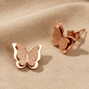 Parure de bijoux papillon en acier inoxydable plaqué or rose pour femme : collier, bracelet, bague et boucles d'oreilles pour soirée - Product Image 3