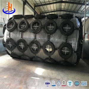 Defensa de Poliuretano a Medida para Proyectos de Terminales Marítimos y Puertos Comerciales - Product Image 1