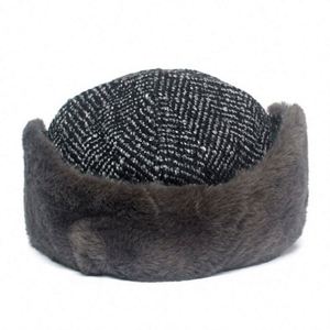 Casquette de baseball en velours pour homme, chaude et épaisse, avec protection des oreilles, idéale pour les sports d'hiver, pour les personnes d'âge moyen et les seniors, résistante au froid, pour les activités de plein air - Product Image 5