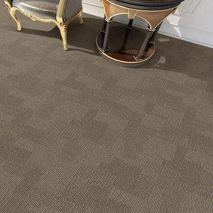 Alfombra Modular de Diseño Clásico Moderno para Uso Comercial, Resistente al Fuego, Ecológica y Acolchada, Ideal para Hogar y Oficina - Product Image 4