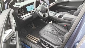 BYD Sea Lion 07 2025: Nuovo SUV Elettrico Intelligente con Guida Autonoma, Veicolo a Nuova Energia, 610 km di Autonomia - Auto Elettrica per Adulti - Product Image 2