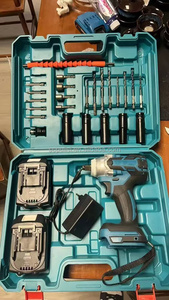 <span class=keywords><strong>Batería</strong></span> <span class=keywords><strong>de</strong></span> 21V, llave eléctrica inalámbrica <span class=keywords><strong>de</strong></span> par grande, llave <span class=keywords><strong>de</strong></span> <span class=keywords><strong>impacto</strong></span> eléctrica <span class=keywords><strong>de</strong></span> litio sin escobillas para reparación <span class=keywords><strong>de</strong></span> neumáticos, uso Industrial DIY - Product Image 2