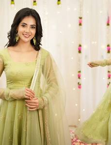 Vestido de Alta Calidad para Mujer, Diseño Étnico para Fiestas, Navratri, Diwali, Bodas y Celebraciones Culturales, Proveedor al por Mayor - Product Image 3