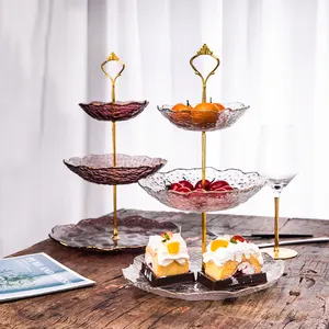Alat makan kaca garis emas Nordic, piring alas teh sore Hotel rumah tangga untuk kue permen kue tiga lapis piring buah kaca