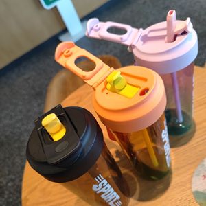 Gradient Plastic Sport Water Bottle 650Ml Reusable Portable Cup For Outdoor Travel School Use - Product Image 3