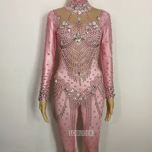 Pembe inci kristaller tulum Bling cam elmas sıska elastik Bodysuit Bar kadın şarkıcı sahne kostüm doğum günü parti giysileri