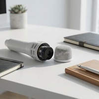 Système de microphone sans fil UHF portable de haute qualité JU-827-3 pour fêtes à domicile, équipement de karaoké, microphone vocal professionnel