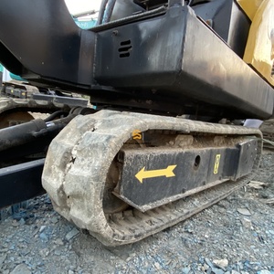 รถขุด KOMATSU PC20 ขนาด 2 ตัน ขนาดกะทัดรัด เหมาะสำหรับใช้งานในฟาร์มและบ้าน - Product Image 5