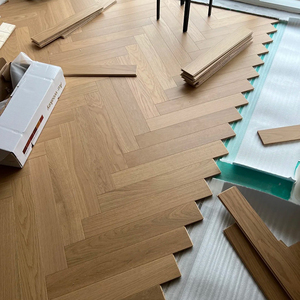 Suelo de Parqué de Madera de Roble de Estilo Europeo, Cepillado, de 15 mm y 18 mm, Madera Maciza, Diseño de Espiga, para Salón - Product Image 5