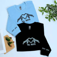 Sudadera de corazón con inicial bordada personalizada, camisa de pareja, inicial en la manga, camisa de pareja, boda, regalo de San Valentín