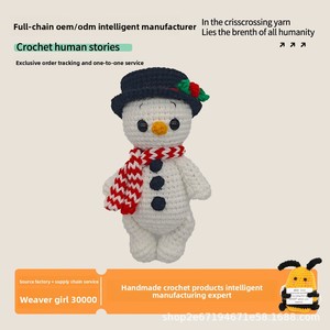 Figurine de bonhomme de neige en coton crochetée à la main, accessoire <span class=keywords><strong>photo</strong></span> de Noël mignon et original, adorable cadeau de Noël tricoté - Product Image 1