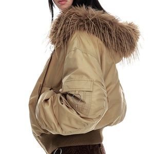 Blouson Bomber Rétro à Capuche pour Femme Boying, Doudoune Chaude d'Hiver avec Col en Fourrure, Motif Personnalisable, Épaissi pour le Streetwear - Product Image 4