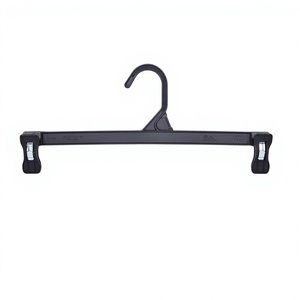 ตะขอแขวนพลาสติก PP ยี่ห้อ SB TECH ชุด 10 ชิ้น (ไม่มีแผ่นยาง) ทนทาน ใช้จัดระเบียบตู้เสื้อผ้า ประหยัดพื้นที่ เป็นมิตรกับสิ่งแวดล้อม กันลื่น ผลิตด้วยวิธีฉีดขึ้นรูป - Product Image 1