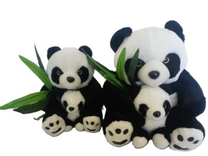 Morbido Peluche Gigante di <span class=keywords><strong>Panda</strong></span>, <span class=keywords><strong>Panda</strong></span> Bianco e Nero con Stampa di Bambù e Zampe, Peluche <span class=keywords><strong>da</strong></span> Collezione per Bambini, Miglior Regalo per le Feste - Product Image 4