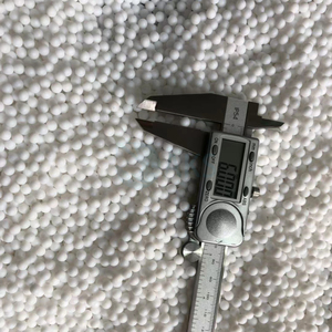 كرات PTFE مخصصة عالية الدقة عالية الجودة سطح مصقول دائم من البلاستيك معالجة المياه بأفضل سعر - Product Image 5