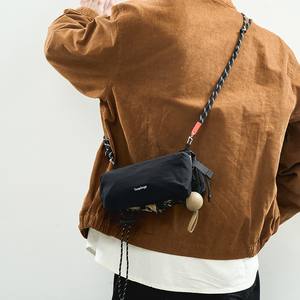 <span class=keywords><strong>Borsa</strong></span> a Tracolla Stile Giapponese Retrò per Donna, Trendy in Nylon con Cerniera, Versatile e alla Moda per l'Estero, Ordine Minimo 100 Pezzi - Product Image 4