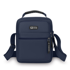 Nuevo Bolso Bandolera para Hombre, de Nailon, Color Sólido, Resistente al Agua, Forro Oxford, Deportivo, para Actividades al Aire Libre y Ocio - Product Image 3