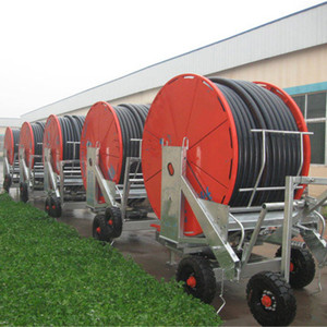 Sistema de riego agrícola por aspersión 75-300, tipo carrete móvil metálico para uso agrícola - Product Image 1