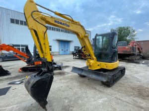 Mini pelle sur chenilles Komatsu Pc55 d'occasion de haute qualité de 5 tonnes à vendre - Product Image 4