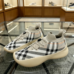 Sneakers de luxe à lacets pour hommes et femmes, motif rayé, semelle intermédiaire en tricot, semelle extérieure en caoutchouc, légères, souples, style basket-ball - Product Image 1