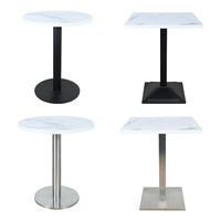 Table à manger moderne en fer avec plateau carré noir et base en métal doré, en pierre frittée, pour la maison et l'hôtel