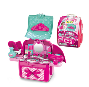 <span class=keywords><strong>De</strong></span> moda juego <span class=keywords><strong>de</strong></span> belleza chicas juguete 2 en 1 mochila niños hacer juego <span class=keywords><strong>de</strong></span> <span class=keywords><strong>tocador</strong></span> Juguetes - Product Image 2