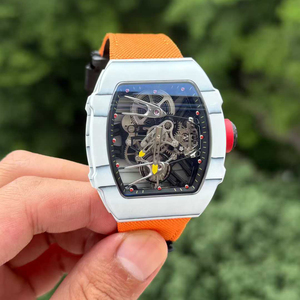Reloj Mecánico Tourbillon YRM27-02 - Movimiento Flotante de Fibra de Carbono, Esfera de 42 mm, Resistente al Agua 3 BAR, Cristal de Zafiro - Product Image 3
