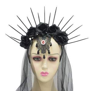Couronne de fleurs noire pour mariée, accessoire de cheveux gothique pour fête à thème et jeu de rôle - Product Image 5