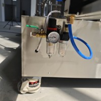 Machine de préparation de tampons alcoolisés à 4 voies entièrement servo YF-04000S-4 du fabricant, 400-600 pièces/min, dosage précis de liquide 0,2-6g sur quatre côtés