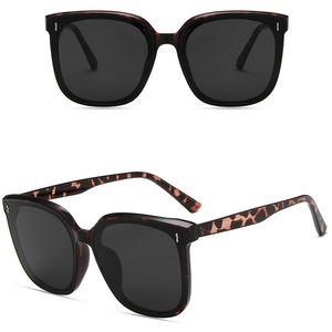 Gafas de Sol DLL1107 Gentle 2021 Monster, Diseño GM, Marcas Famosas, Moda Vintage, Estilo Oversize, Unisex, Rojo Blanco, UV400 - Product Image 2