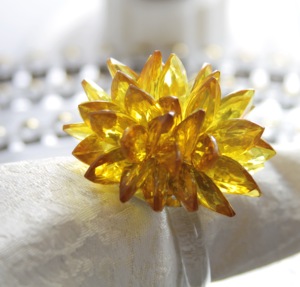 Portatovagliolo <span class=keywords><strong>fiore</strong></span> cristallo giallo per decorazione di cerimonia nuziale portatovaglioli <span class=keywords><strong>fiore</strong></span> qn19012301 - Product Image 2