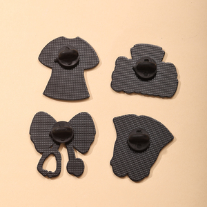 Fabrieksgemaakte bulk verpleegster metalen pin emaille pin reversbadge legering roze scrub schoenen medische werknemer revers pins broche - Product Image 3