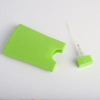 Bouteille de poche pour carte de crédit de 20ml Contenants de parfum en plastique pour vaporisateur de brume cosmétique de voyage Bouteille de parfum portable