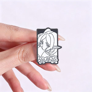 Pin Esmaltado de Anime: Broche de Personaje Mago de Dibujos Animados para Decoración de Mochilas - Product Image 2