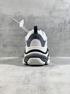 Calzado Deportivo de Diseño Clásico y Lujoso, Ligero, con Malla Transpirable y Amortiguación, para Hombre y Mujer, Zapatos para Caminar a la Moda - Product Image 3