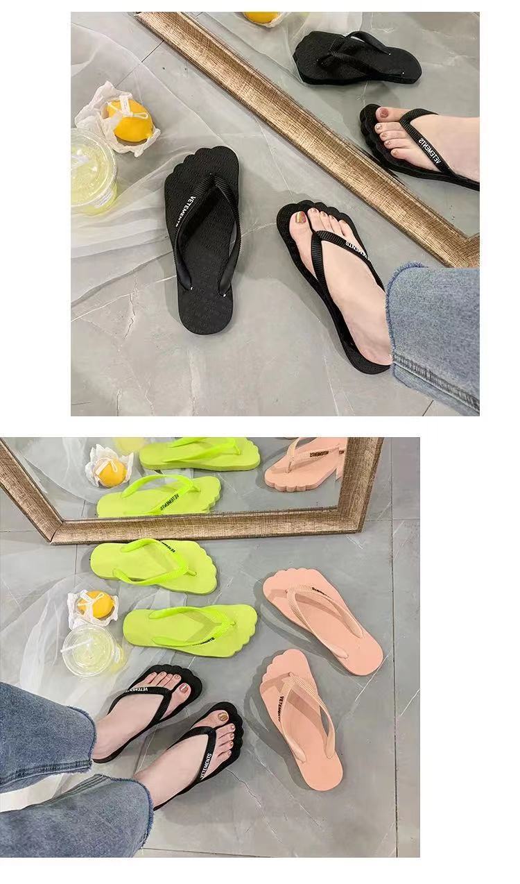 Korea Casual Flip Flops Slippers Light Beach Sandals Household Slipper Wholesale